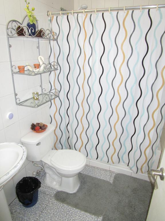 The Residence Portmore Apartments Екстер'єр фото